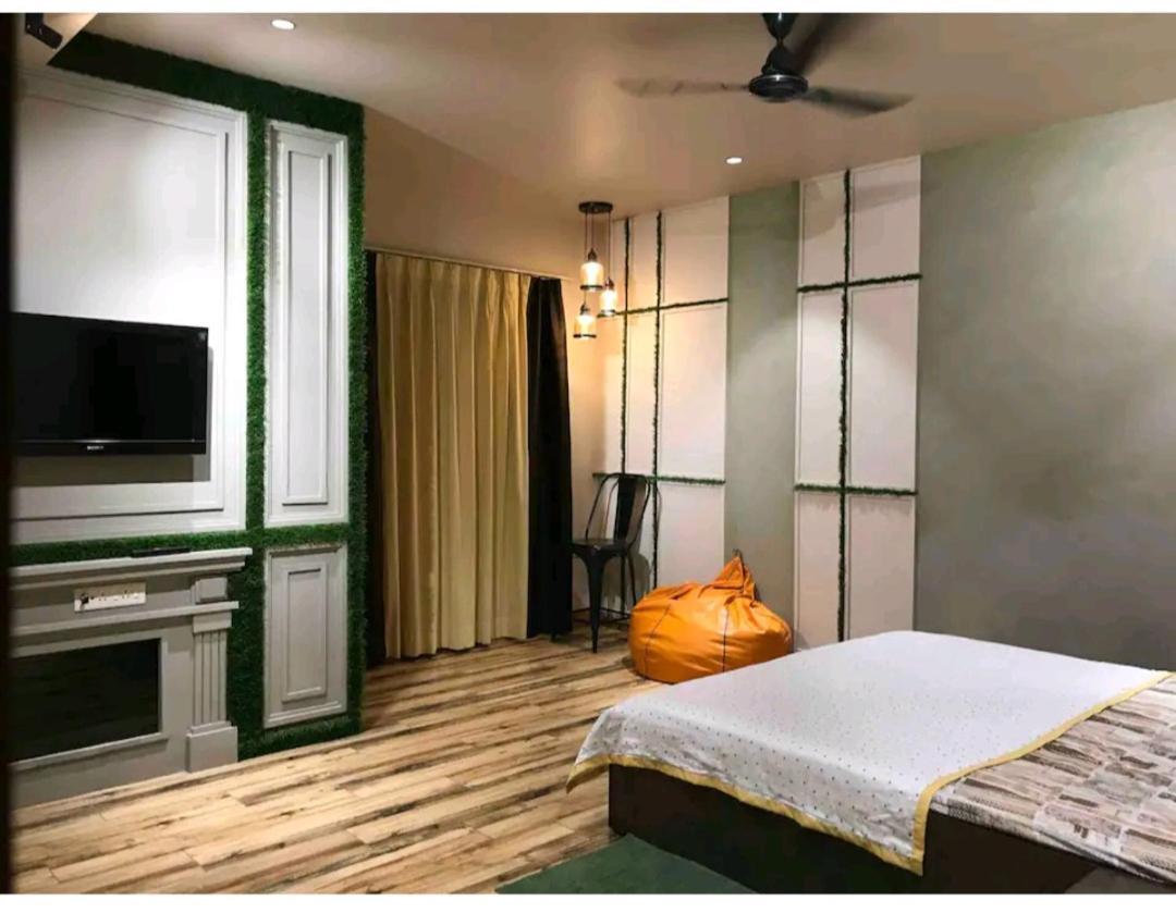 Entire Craftsman House With 2 Bedrooms Kitchen And More Raipur  Luaran gambar